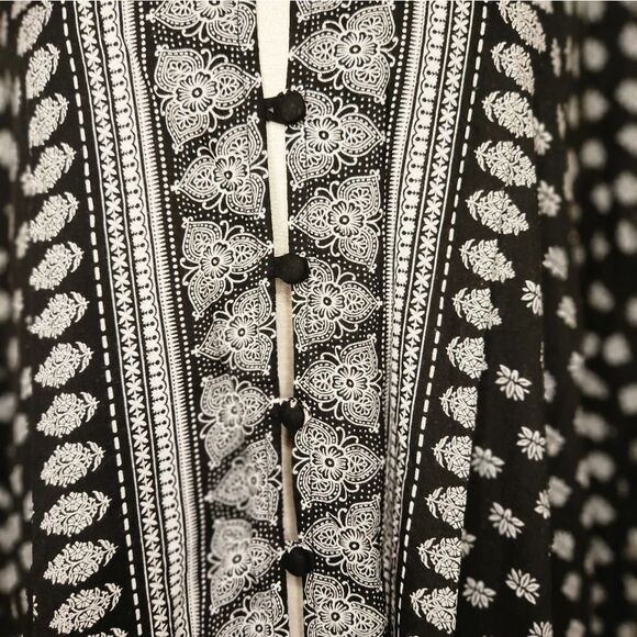 Amuse Society Floral Caftan Coverup - Picture 6 of 10